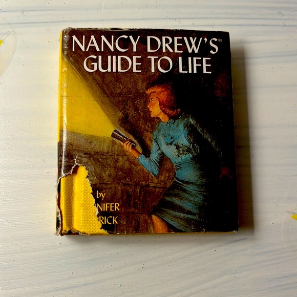 Vintage Nancy Drew’s Guide to Life book - Picture 1 of 3